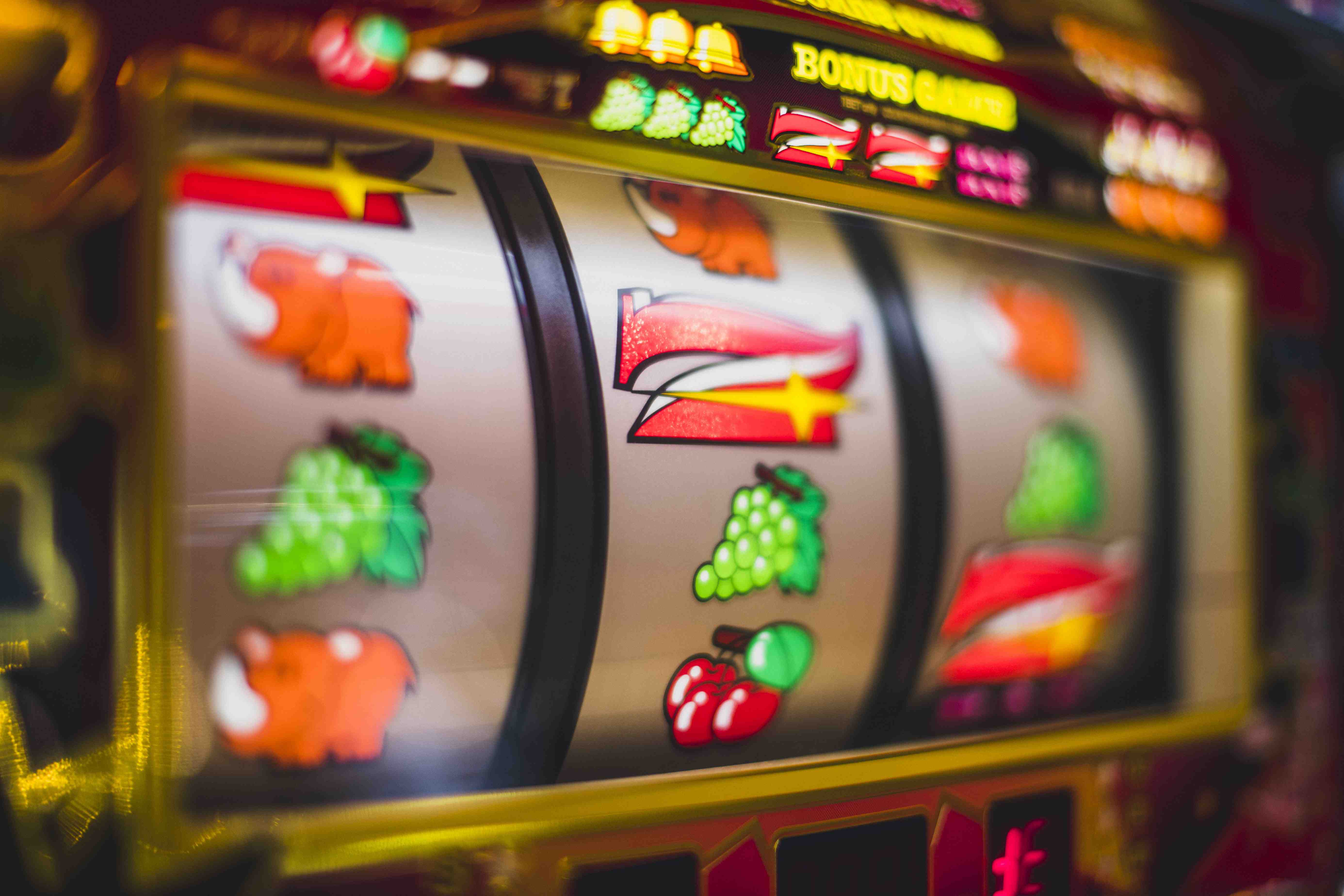 Màn hình bàn baccarat roulette casino trực tuyến trên thiết bị di động tại alo789 com
